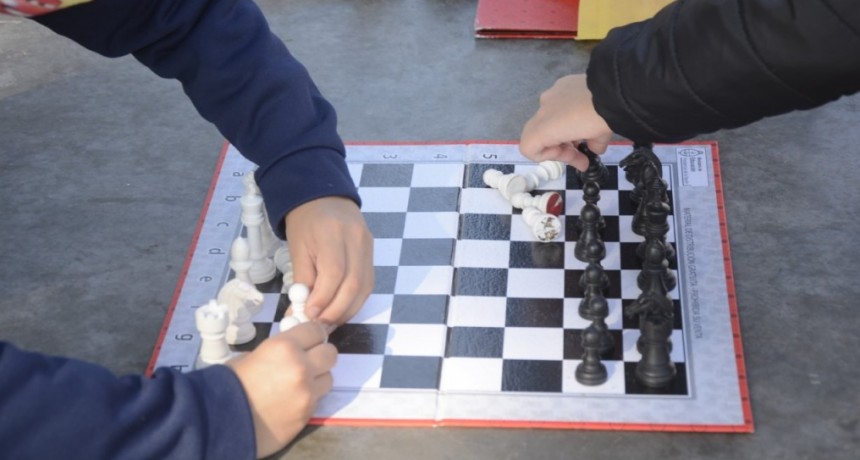 Suman ajedrez y atletismo a las escuelas deportivas   