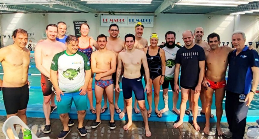 Nadadores masters del C.C.C participaron de una nueva jornada del Grand Prix FANNBA