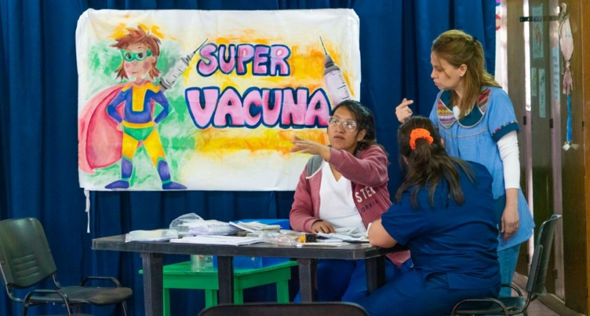 El Municipio refuerza la campaña de vacunación contra el sarampión, rubéola, paperas y polio