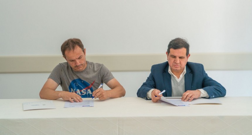 El intendente Abella firmó el convenio para equipar el primer Hogar Municipal de Discapacidad