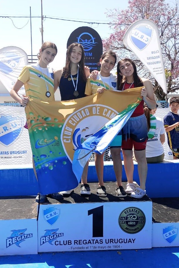 El equipo de natación del CCC participó del Campeonato Entrerriano “70º Aniversario”