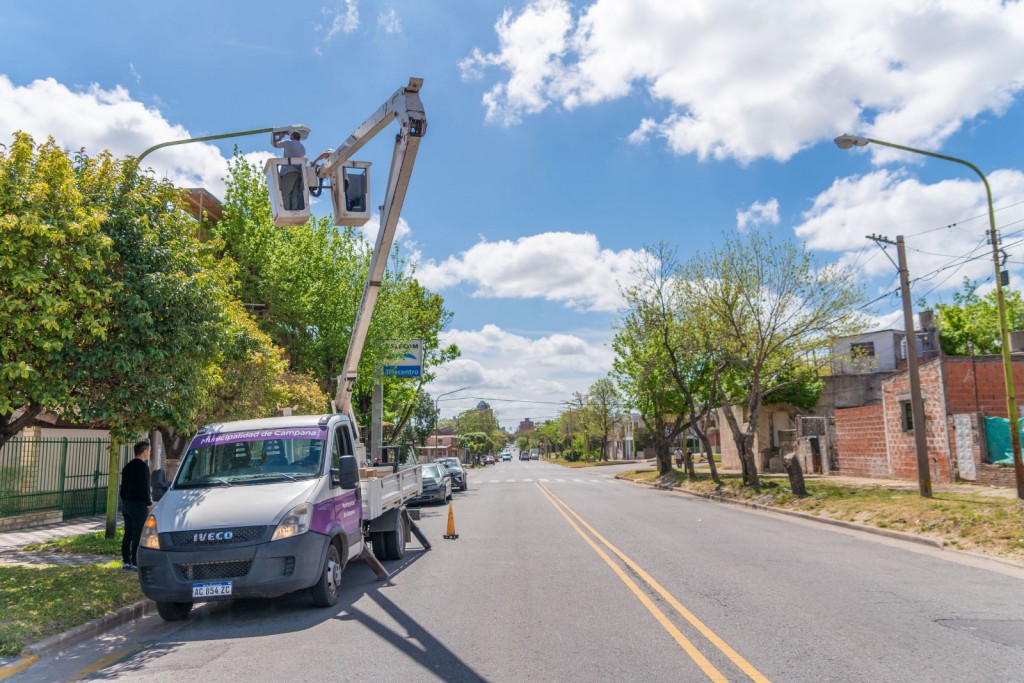 Plan Municipal de Reconversión a LED: ahora avanza por el boulevard Dellepiane   