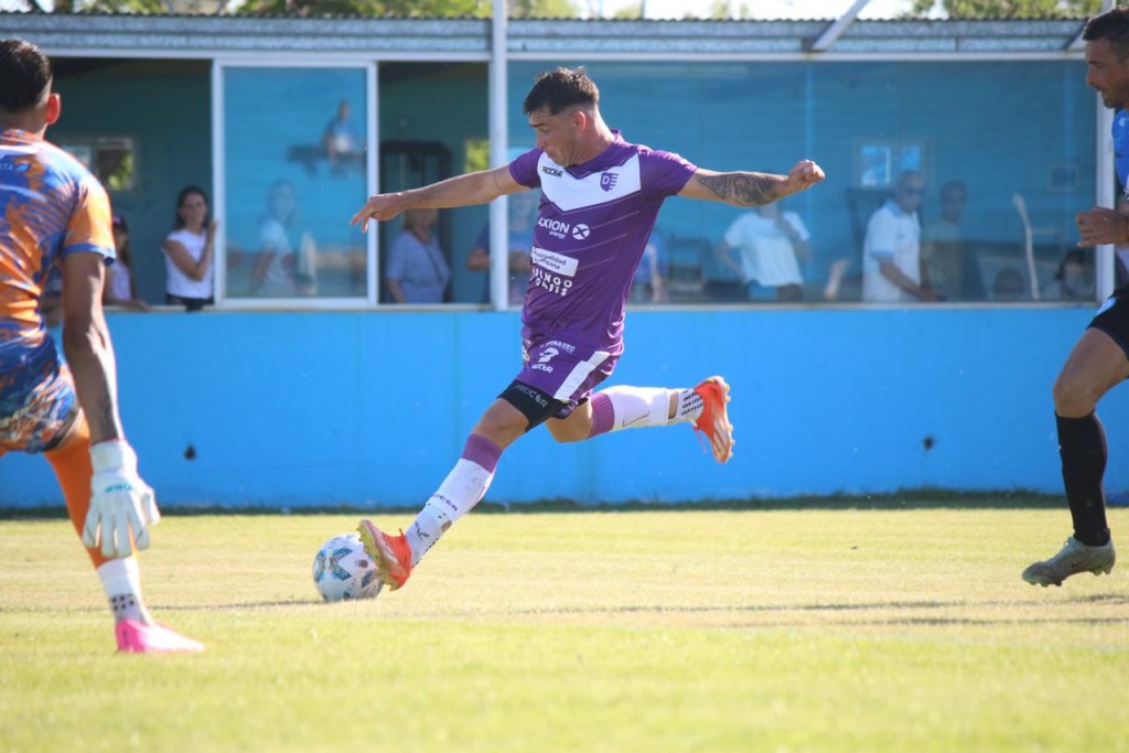 Con gol de Arias sobre el final Villa Dálmine se aseguró la permanencia