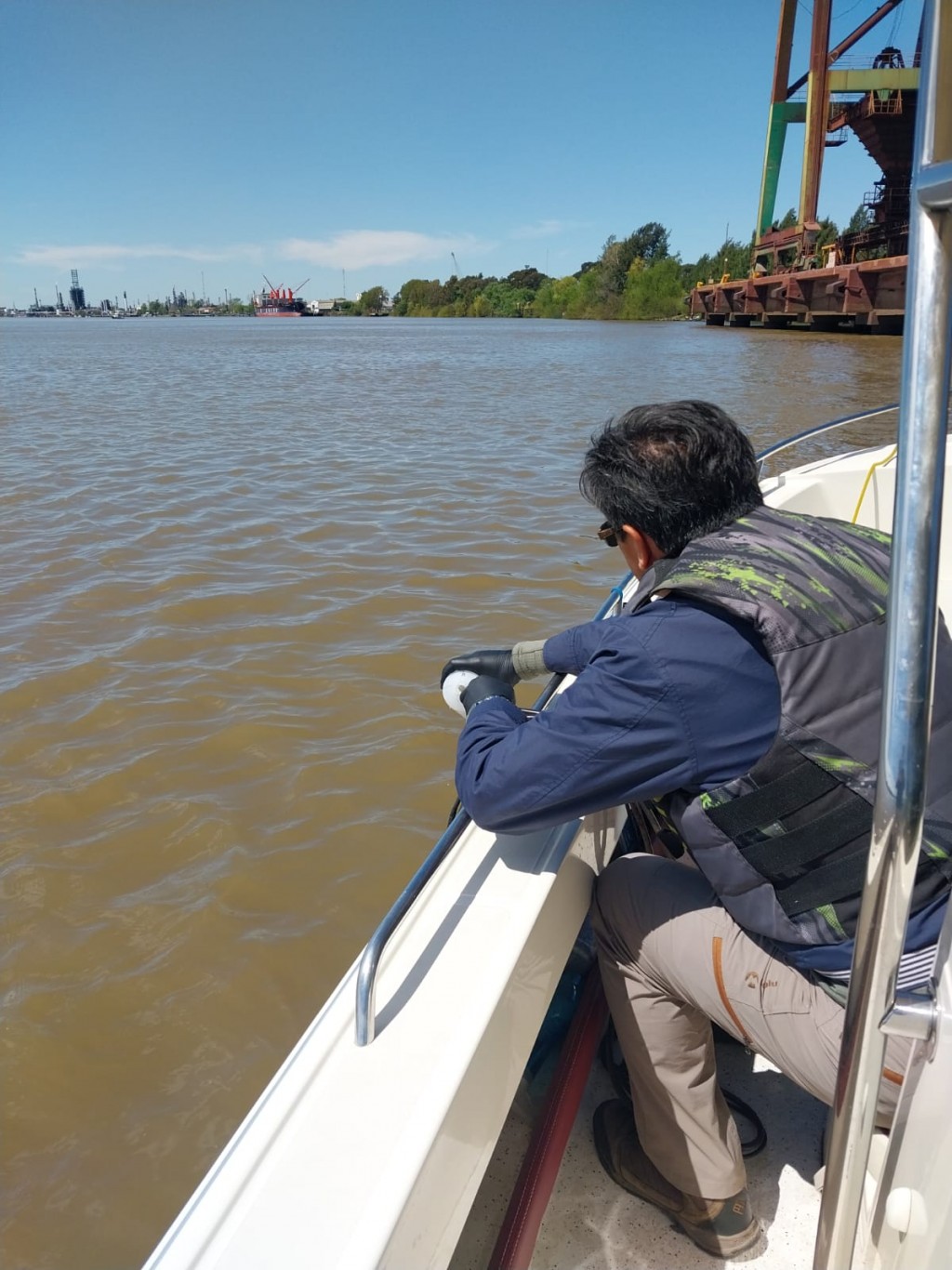 CICACZ realizó un nuevo muestreo de calidad de agua en el río Paraná de las Palmas