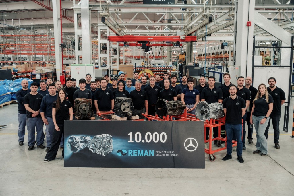 Mercedes-Benz Camiones y Buses celebra las 10.000 piezas REMAN entregadas