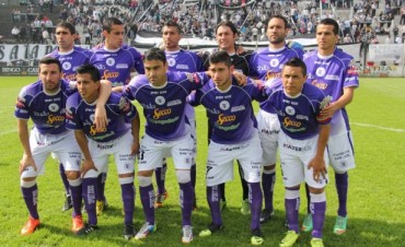 VILLA D�LMINE VISITA A COLEGIALES BUSCANDO ACHICAR LA DIFERENCIA CON EL LIDER