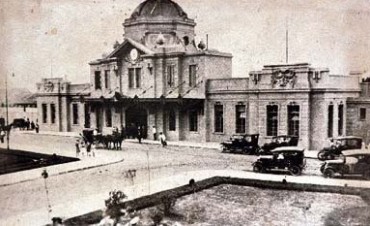 Los ferrocarriles. Su historia, su presente y su futuro. Seminario taller en el Centro Regional Campana de la Unlu