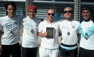El CBC mostr&oacute; su poder&iacute;o en remo