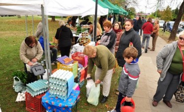 Productores Locales: El viernes en la Plaza de B&deg; Ariel del Plata, nueva venta directa al consumidor 