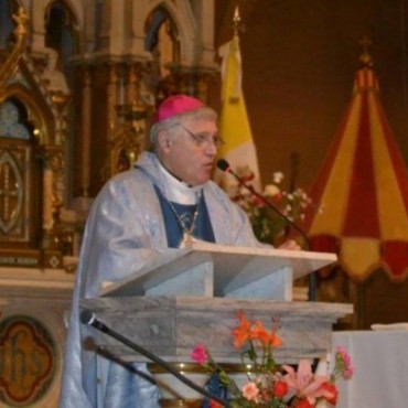 Mons. Sarlinga dejar&aacute; la di&oacute;cesis de Z&aacute;rate-Campana
