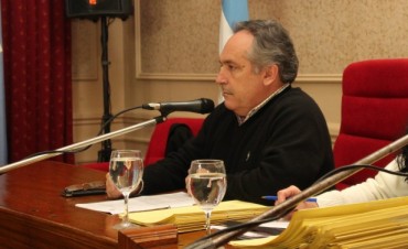 En b&uacute;squeda de convalidar la nueva Convenci&oacute;n Colectiva de los municipales se solicit&oacute; una sesi&oacute;n extraordinaria en el HCD.