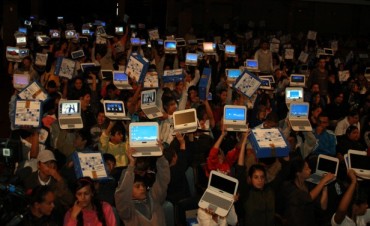 CONECTAR IGUALDAD LLEGÓ A TODAS LAS ESCUELAS DEL PAÍS: 5.315.000 NETBOOKS ENTREGADAS