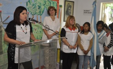 Autoridades Municipales acompa&ntilde;aron los festejos de la Escuela Primaria N&ordm; 6
