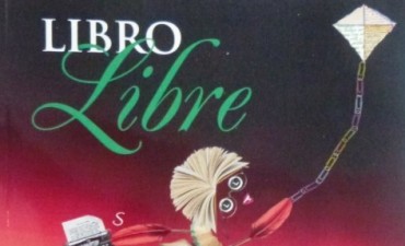 Se realiz&oacute; la presentaci&oacute;n de libro libre.