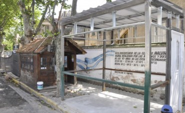 Se trabaja en la realizaci&oacute;n de una nueva parada de taxis en Av. Varela y 9 de Julio