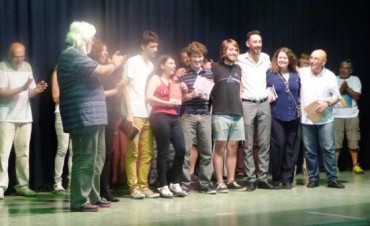 Con una importante presencia de artistas finaliz&oacute; la Fiesta del Teatro Independiente 