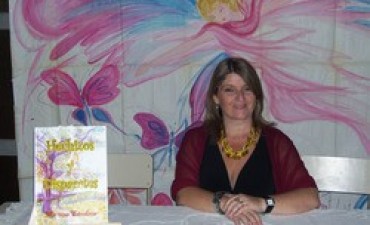 Mariana Trinchero, escritora campanense gan� 1&ordm; Premio en Concurso Literario Internacional