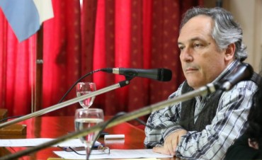 Ghione: &ldquo;Los tiempos que se vienen en el Concejo necesitan ser de consenso y dialogo ya que no hay ning&uacute;n bloque con mayor&iacute;a propia&rdquo;.