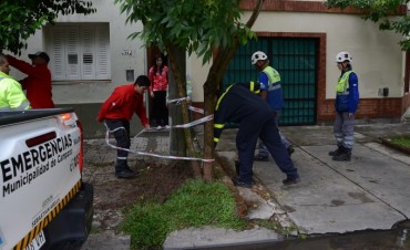 Tras las lluvias, Defensa Civil trabaj&oacute; en distintos puntos de la ciudad