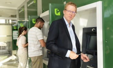 CURUTCHET VISITA ZÁRATE Y CAMPANA