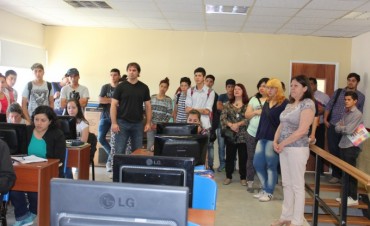 La Oficina de Empleo cerr&oacute; con &eacute;xito los Cursos de Introducci&oacute;n al Trabajo 2016 