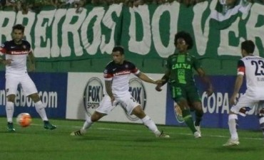 San Lorenzo empat&oacute; con Chapecoense 0 a 0 y qued&oacute; eliminado de la Copa Sudamericana