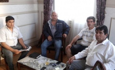 Abella se reuni&oacute; con trabajadores de taxis y remises