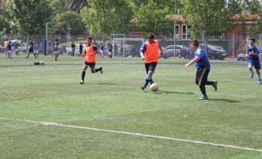 La Escuela Municipal de F&uacute;tbol Infantil participa de un Torneo en el Club Ciudad de Campana