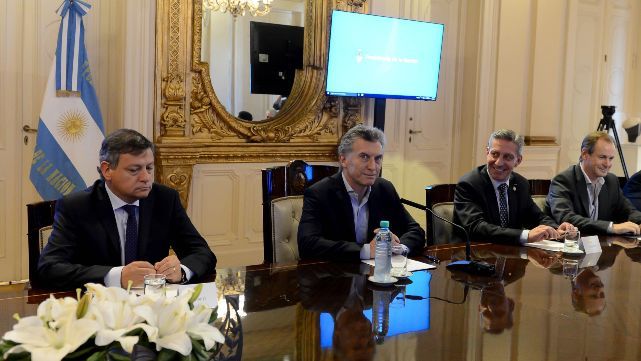 Armada: sin cambios hasta que se halle el submarino