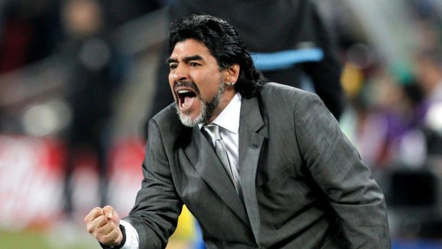 Diego Maradona se postul&oacute; para dirigir al seleccionado 