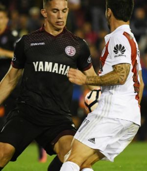 Marcone admiti&oacute; que la toc&oacute; con la mano