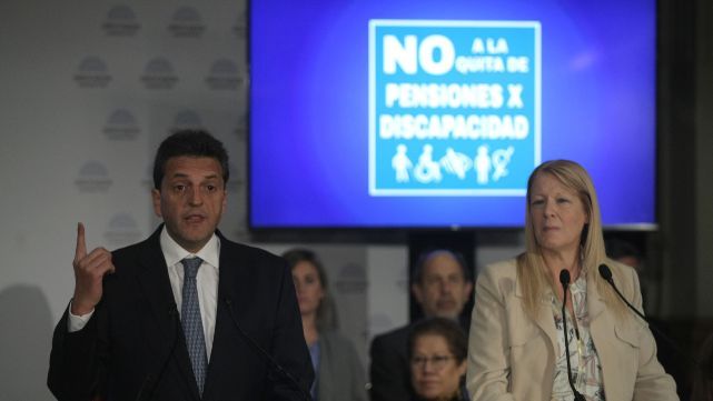 Ultima Sesi�n del Congreso con despedida de Massa, Stolbizer, Recalde y Alfonsin