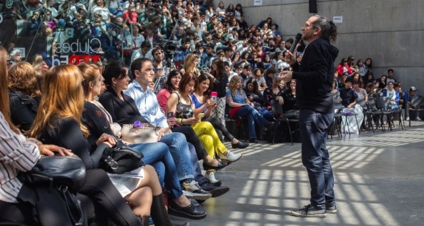  El Intendente entreg&oacute; los premios a los ganadores de &ldquo;Adolescencia Activa&rdquo;