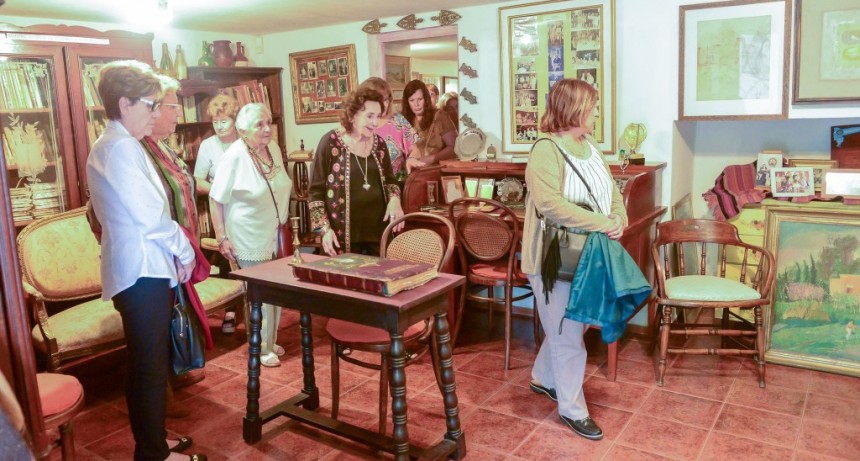 La ciudad disfrut&oacute; de &ldquo;una tarde hist&oacute;rica&rdquo; en la casa de Ezio Mollo