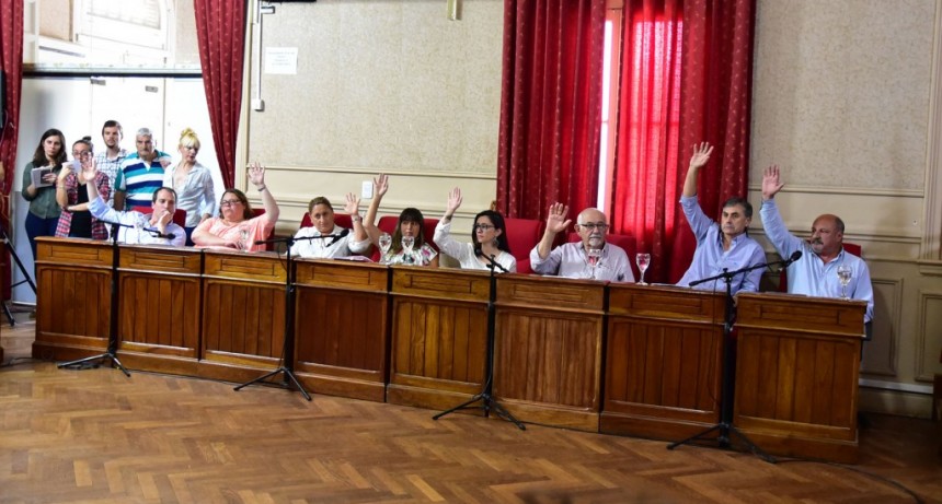“Hoy se concretó el pacto entre La Cámpora y Cantlon”, denunciaron desde Cambiemos