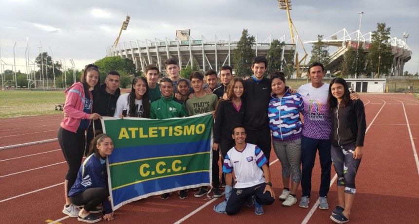  Los atletas del Club lograron 5 podios en el Campeonato Argentino Sub 16 y Sub 18