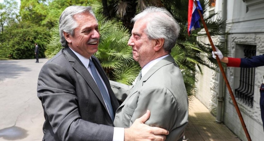 Alberto Fern&aacute;ndez se reuni&oacute; con Tabar&eacute; V&aacute;zquez