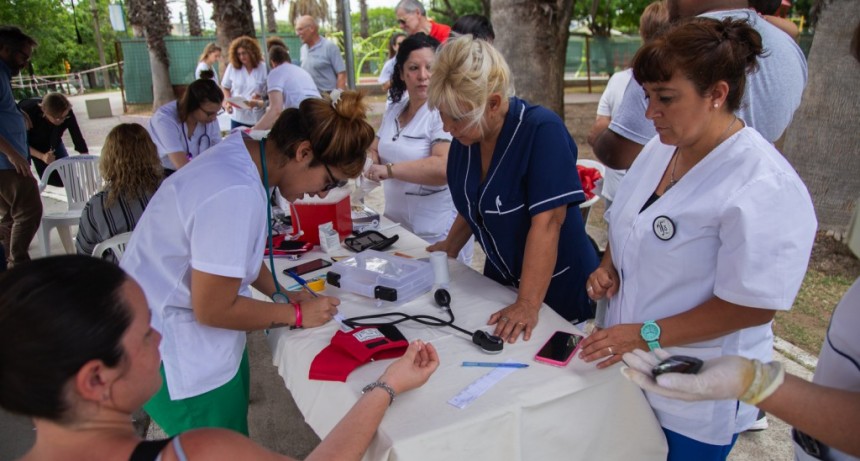 D&iacute;a Mundial de la Diabetes: decenas de vecinos se realizaron controles preventivos