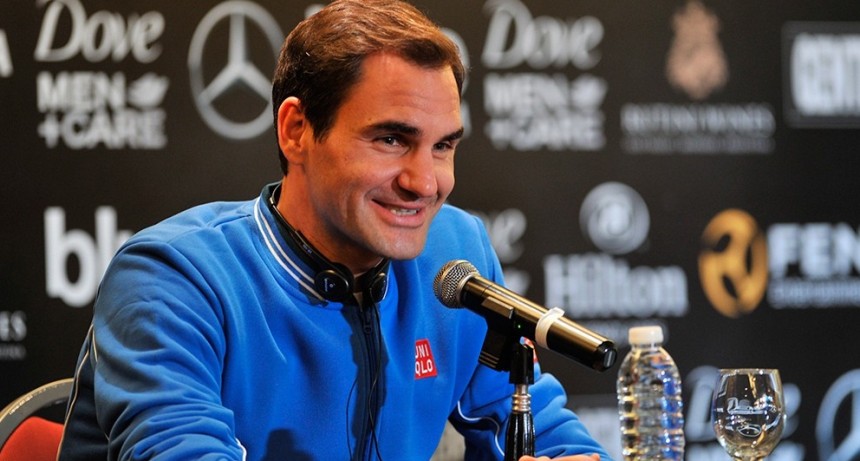 "Intentar&eacute; mantenerme hasta el &uacute;ltimo aliento de mi carrera", dijo Federer en suelo argentino 
