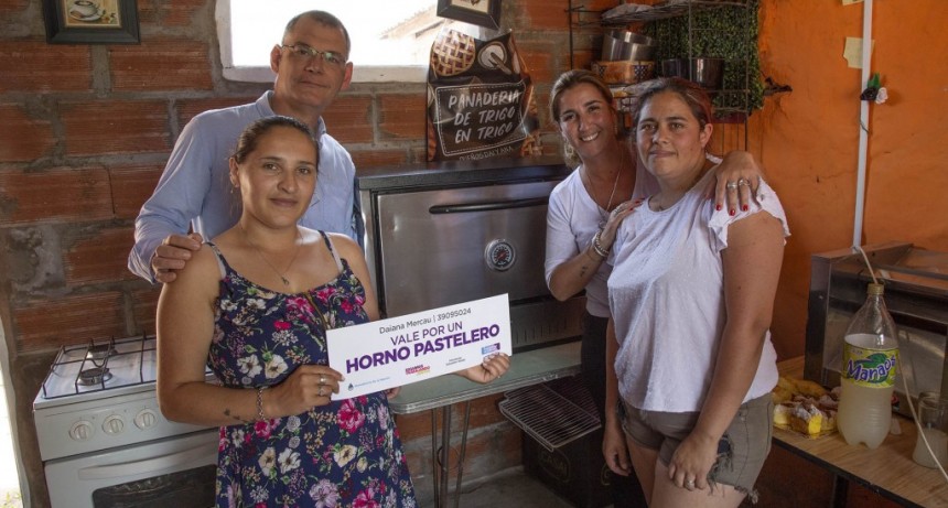 Ultimas entregas de herramientas de trabajo a emprendedoras