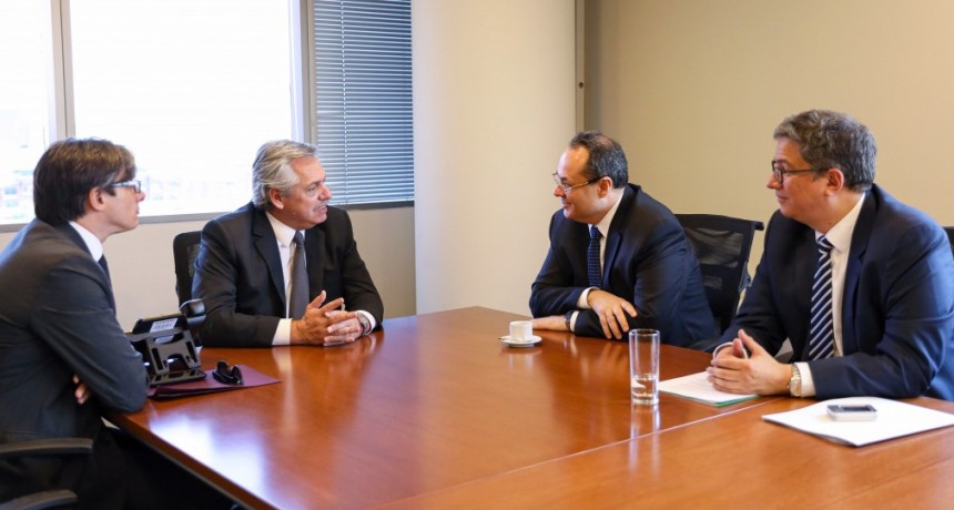 Alberto Fern&aacute;ndez recibi&oacute; el compromiso de la CAF-Banco de Desarrollo de Am&eacute;rica Latina