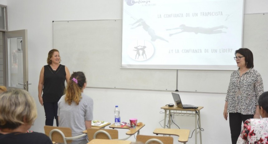 Las participantes de &ldquo;Impulso Laboral&rdquo; siguen adquiriendo nuevos conocimientos