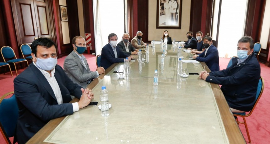 Kicillof recibió a representantes de las principales navieras