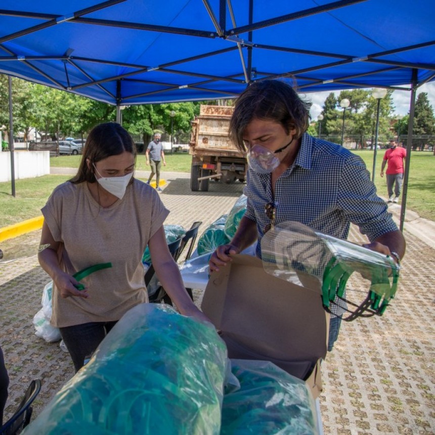 Tenaris completó la donación de 30 mil protectores faciales al Municipio de Campana
