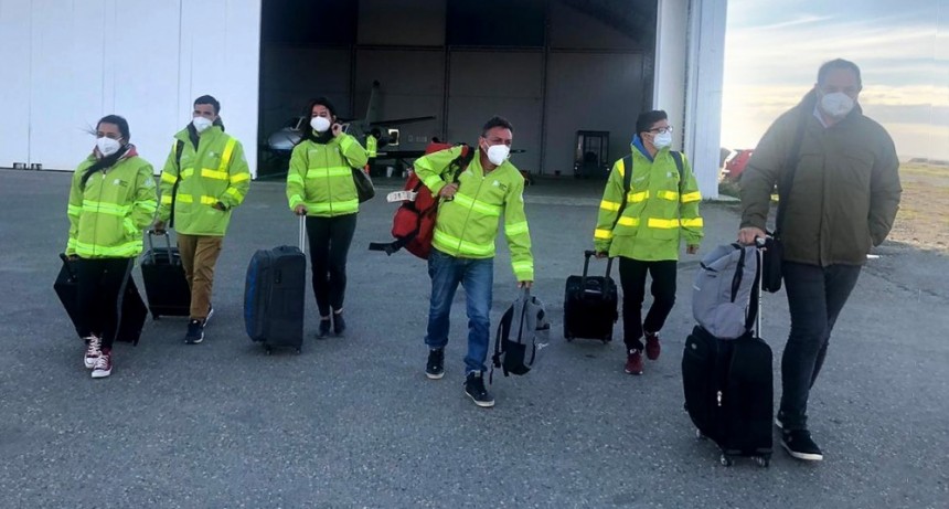Las medidas de la pandemia :  LA PROVINCIA FORMÓ UN EQUIPO ITINERANTE DE TERAPIA INTENSIVA PARA REFORZAR A LOS SERVICIOS ESTABLES  