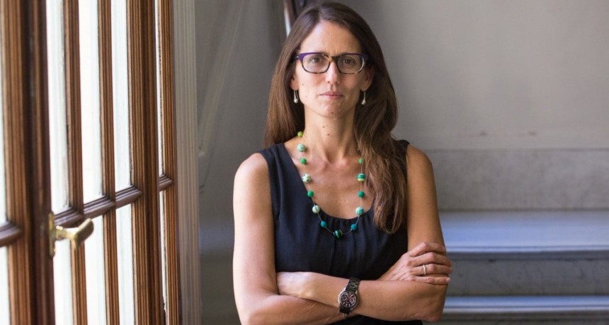 ELIZABETH GÓMEZ ALCORTA: 