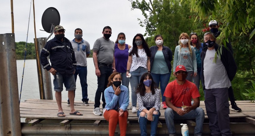 Casaretto y Amaya conversaron con vecinos del sector insular