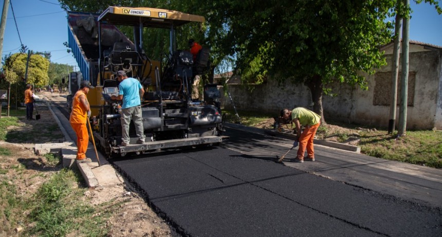 El plan de asfalto del Municipio ahora sigue por el barrio Vitramu II 