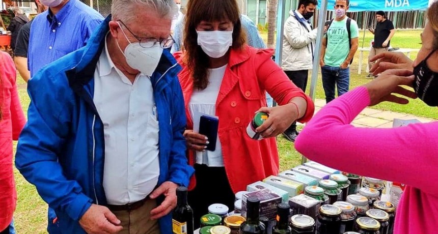 Ferias locales se suman a Mercados Bonaerenses para ofrecer alimentos a precios justos