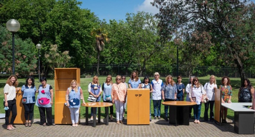 Tenaris realizó donación de mobiliario a 19 instituciones educativas de Campana